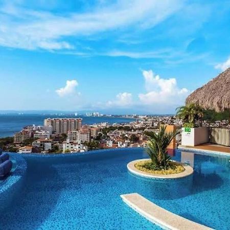 Pinnacle Pool On The Rooftop Puerto Vallarta Dış mekan fotoğraf